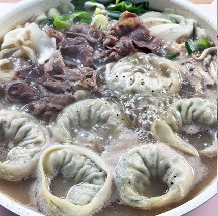 [순한맛] 안보이는 속까지 꽉~찬!소고기 푸짐 만두 전골 (2~3인분 세트_양많음)-[1월16일/금요일수령]